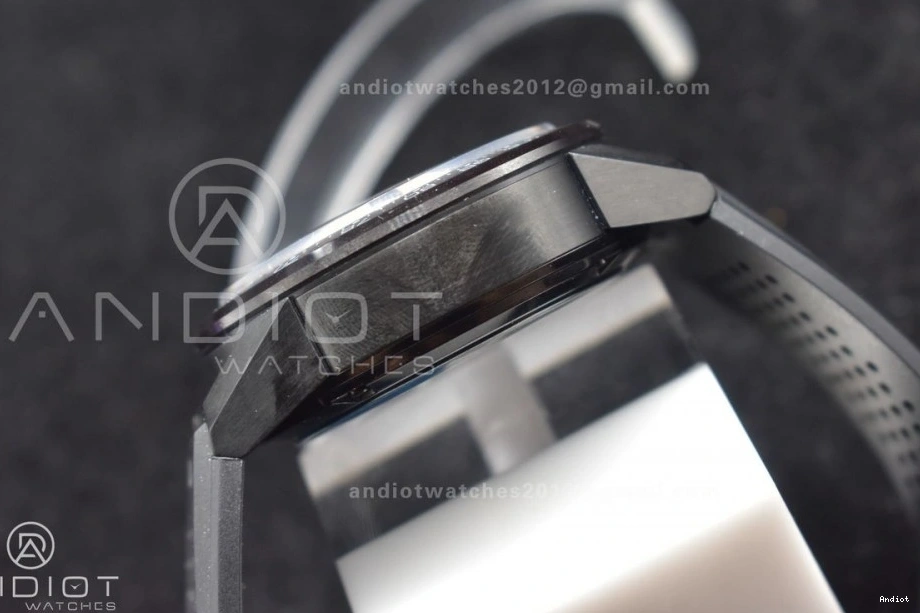 TAG Carrera Edition Calibre Special Heuer Heuer CAR201J CLEP 01 0212